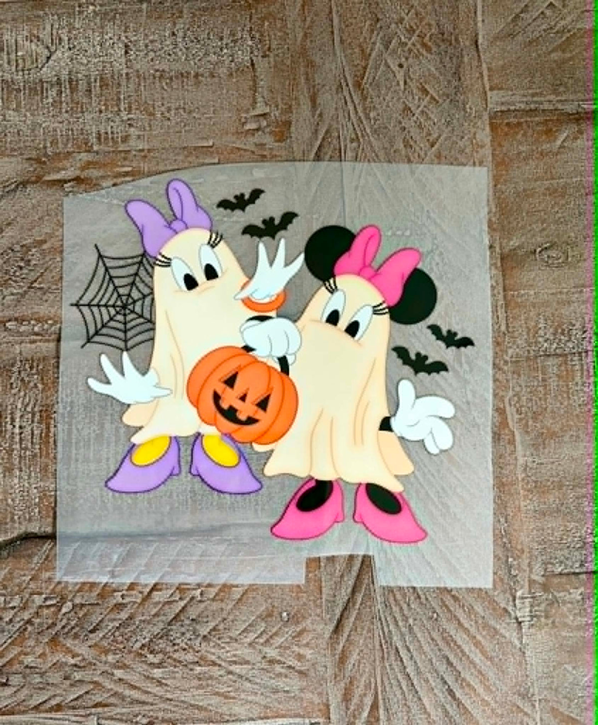 Daisy, Minnie Ghosts (on hand)